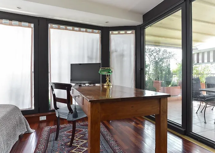 梵蒂冈罗马套房度假屋 度假居